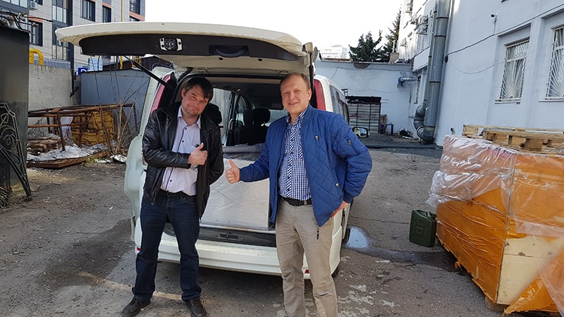 Очередные довольные клиенты.