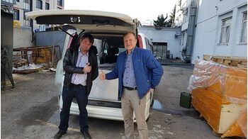 Очередные довольные клиенты.