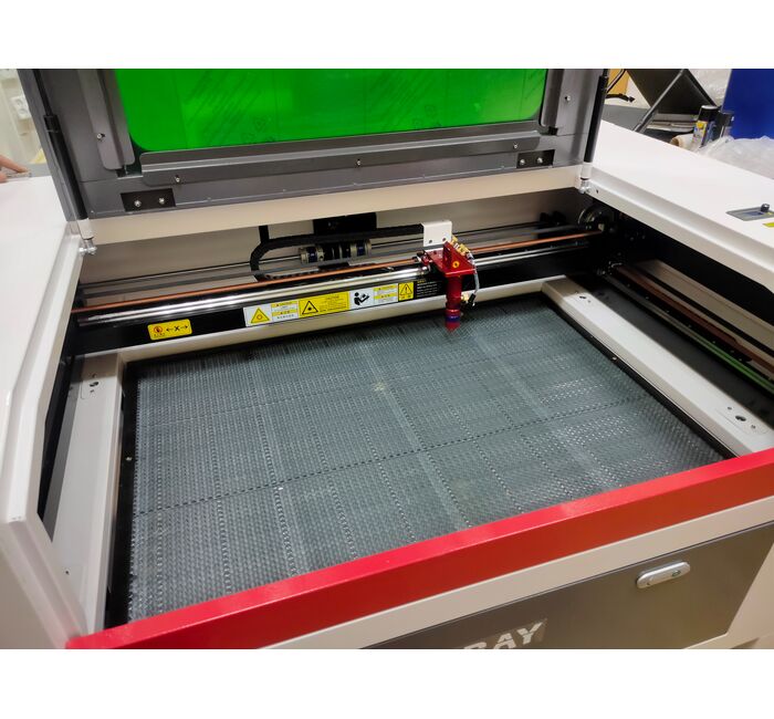 Лазерный станок гравер Gray 9060, Мощность: 130 Вт, Лазерная трубка: RECI, изображение 5