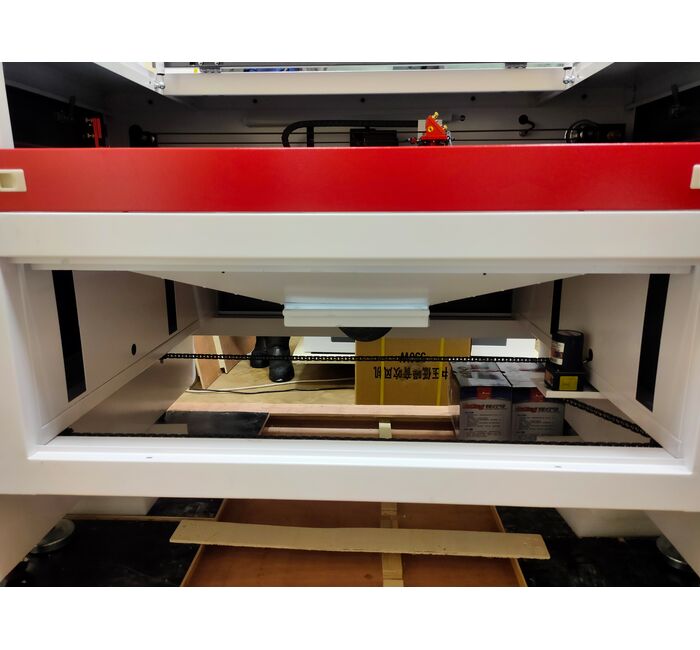 Лазерный станок гравер Gray 9060, Мощность: 130 Вт, Лазерная трубка: RECI, изображение 4
