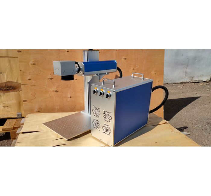 Лазерный гравер маркер Gray XR, Мощность: 30 Вт, Источник лазерного излучателя: RAYCUS, изображение 5