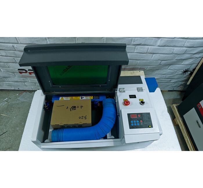 Лазерный станок гравер Gray 2030 Лазерный станок гравер Gray 2030