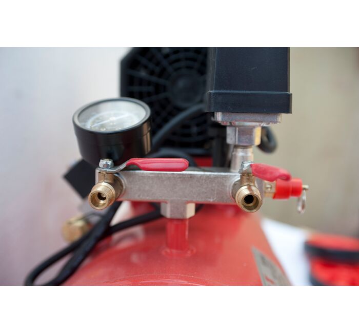 Компрессор безмасляный 0,8МПа, 1,4 КВт, изображение 4