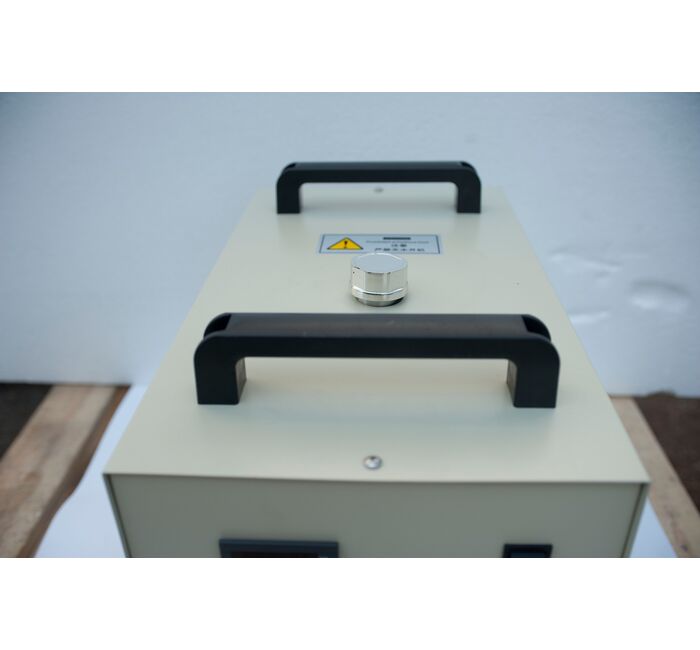 Чиллер cW 3000 для лазерного CO2 станка